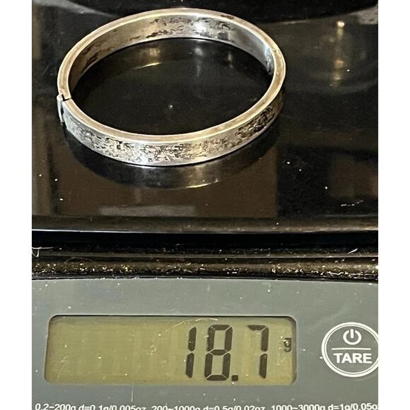 Vintage Southwestern Sterling Silver 9mm Wide Thick Hinged Bangle Bracelet 7” - Picture 15 of 15